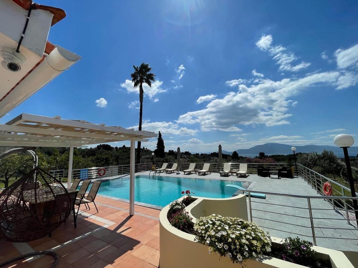 Kouvelia Country Home Luxury Villa Rental Nerotrivia Ngoại thất bức ảnh