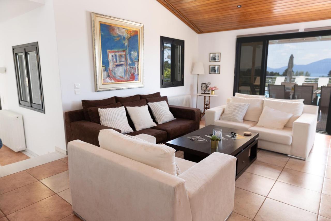 Kouvelia Country Home Luxury Villa Rental Nerotrivia Ngoại thất bức ảnh