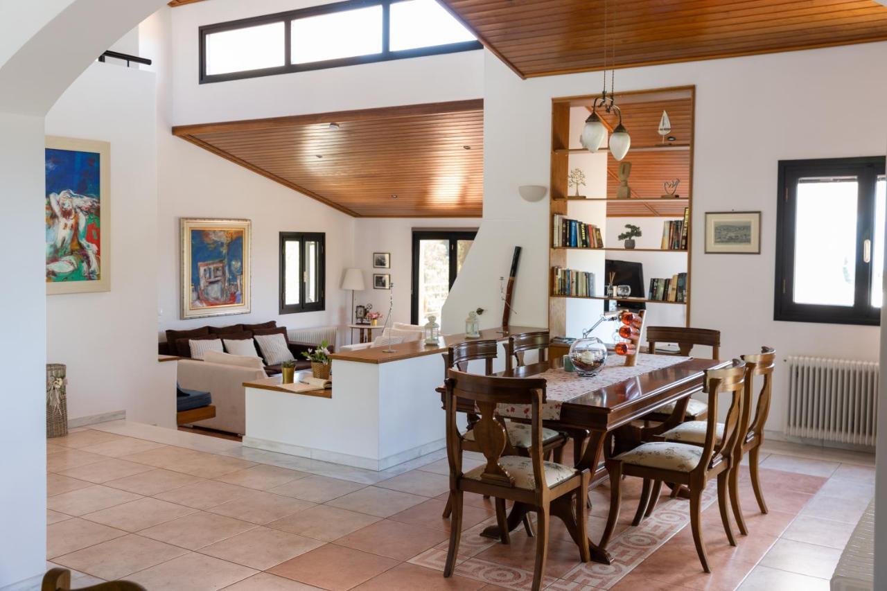 Kouvelia Country Home Luxury Villa Rental Nerotrivia Ngoại thất bức ảnh