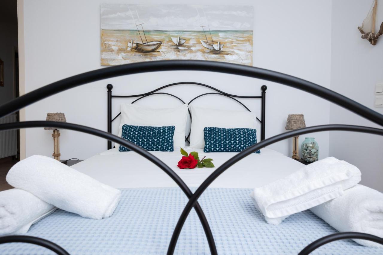 Kouvelia Country Home Luxury Villa Rental Nerotrivia Ngoại thất bức ảnh
